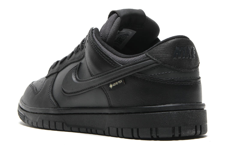 Nike - Dunk Low GTX
Style # HQ2053-001
Color : Black / Off Noir / Anthracite