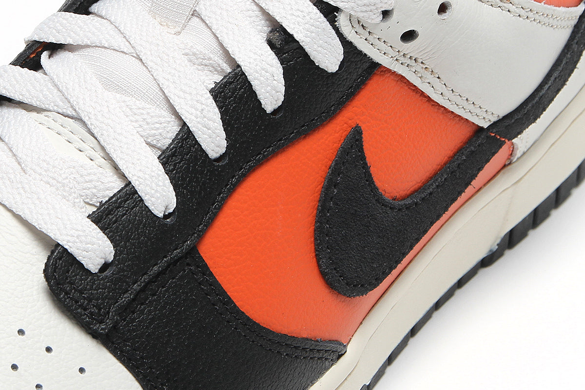 Nike | Dunk Low Retro
Style # HQ4988-030
Color : Phantom / Black / Vintage Coral / Pale Ivory