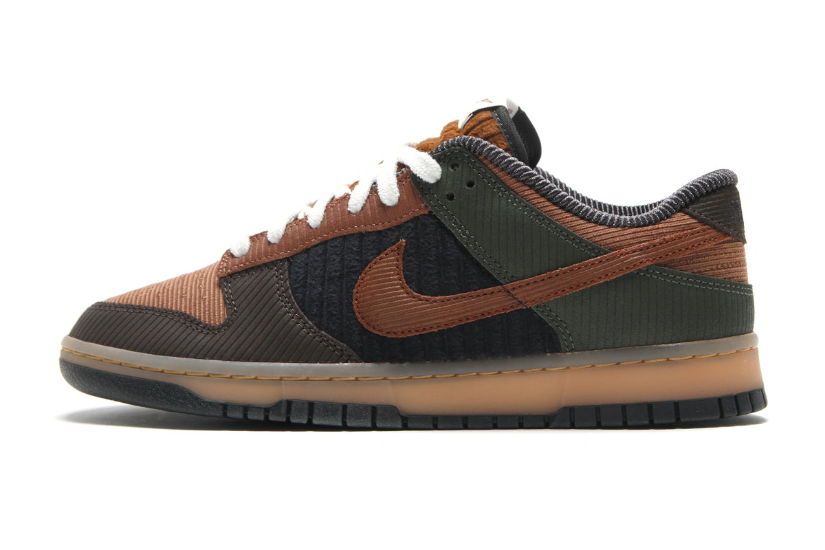 Nike - Dunk Low Retro Premium
Style # IB7746-201
Color : LT British Tan / Cinnamon / Cargo Khaki