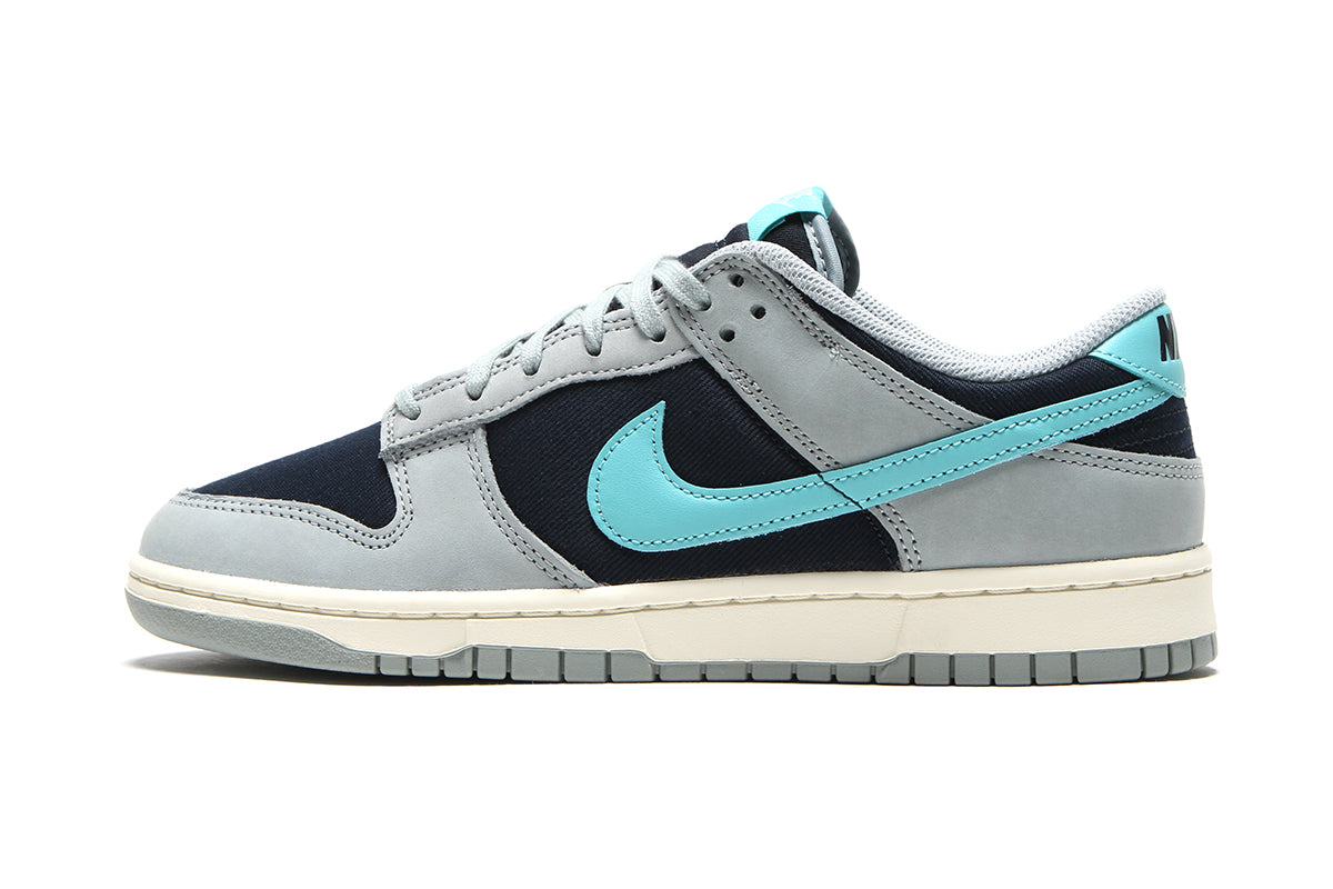 Nike | Dunk Low Retro Premium
Style # FB8895-001
Color : Light Pumice / Green Frost / Dark Obsidian