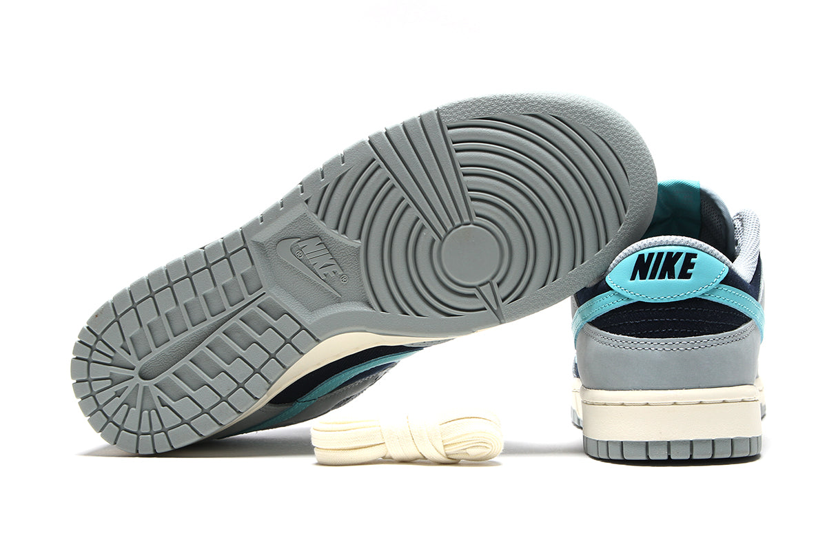 Nike | Dunk Low Retro Premium
Style # FB8895-001
Color : Light Pumice / Green Frost / Dark Obsidian