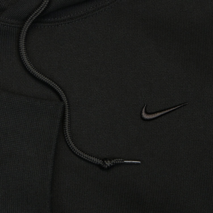 Nike - Energy Fleece Hoodie
Style # IO8747-010
Color : Black