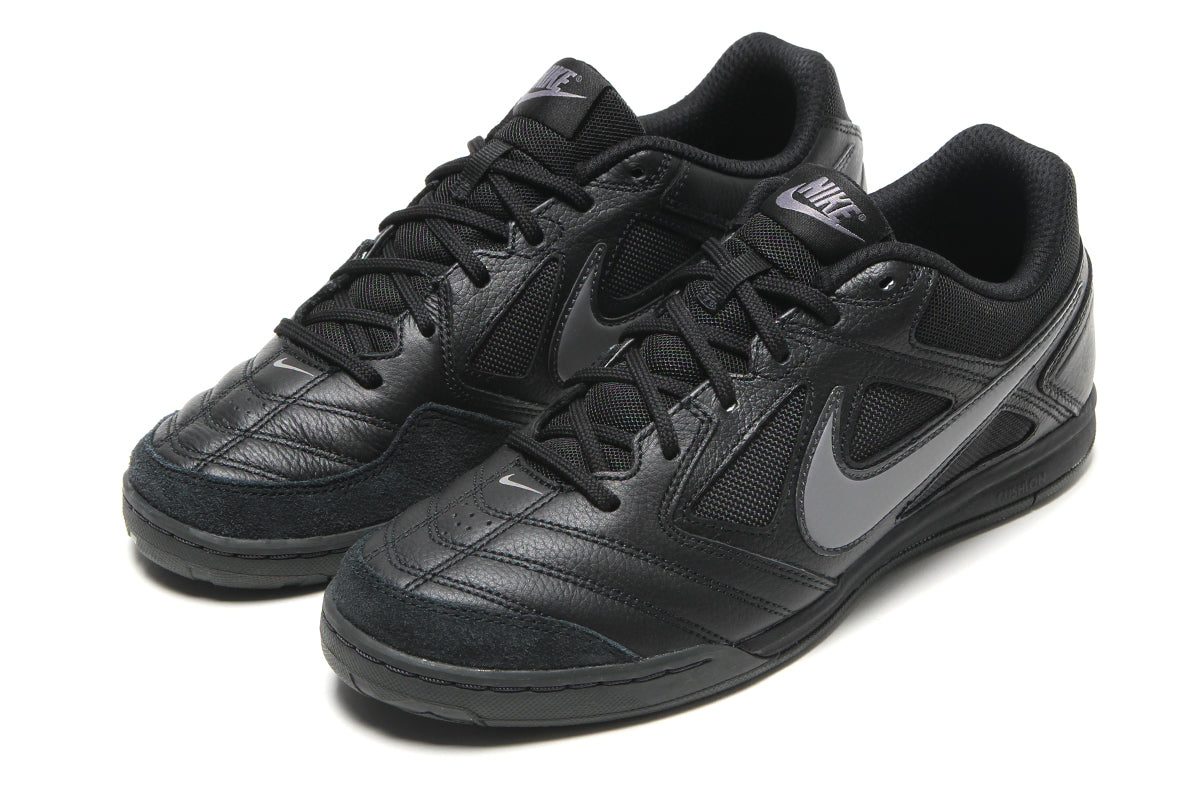 Nike - Gato
Style # HQ6019-004
Color : Black / Pencil Point / Anthracite