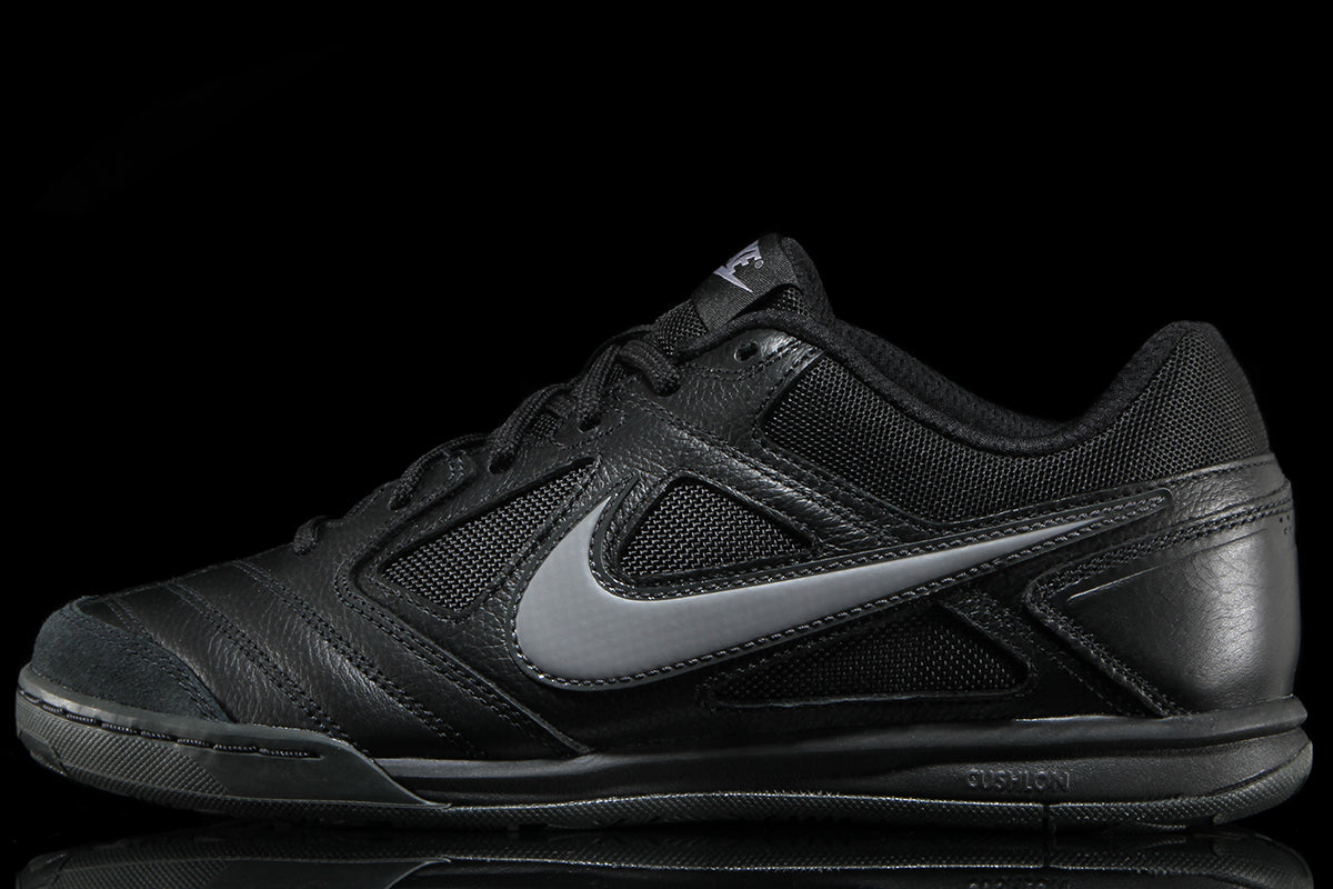 Nike - Gato
Style # HQ6019-004
Color : Black / Pencil Point / Anthracite