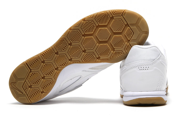 Nike | Gato
Style # HQ6019-100
Color : White / Gum Light Brown