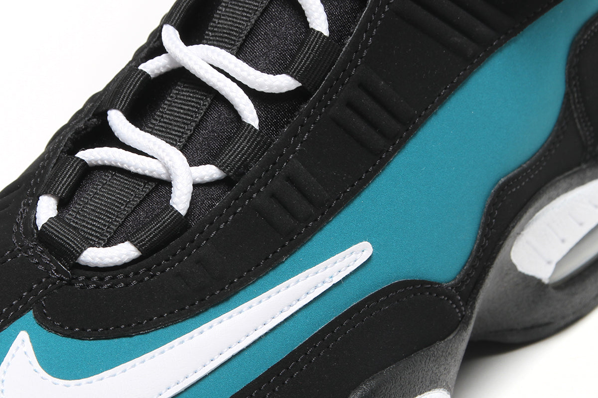 Nike - Air Griffey Max 1
Style # DM8311-001
Color : Black / Multi Color / Fresh Water / White