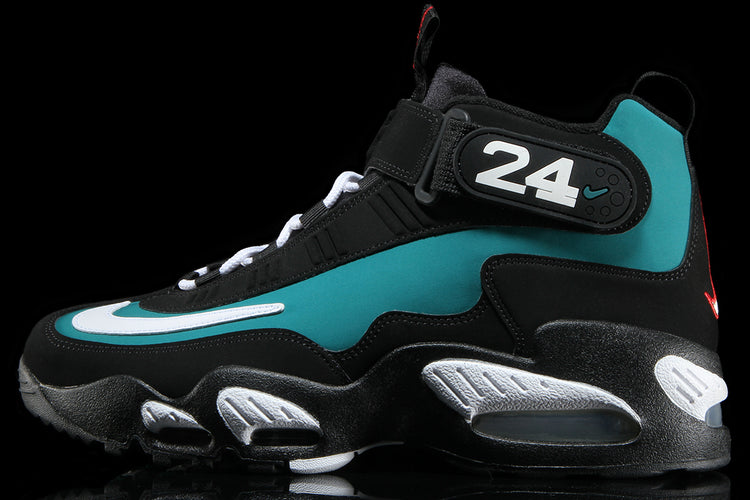 Nike - Air Griffey Max 1
Style # DM8311-001
Color : Black / Multi Color / Fresh Water / White