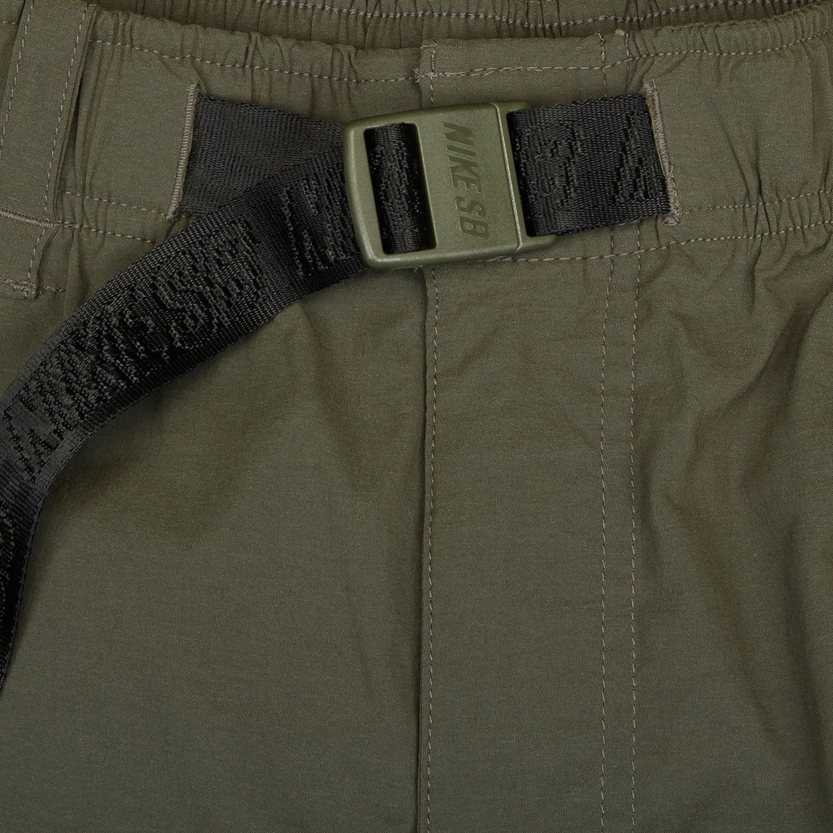 Nike SB - 9er Skate Shorts
Style # IF1096-325
Color : Cargo Khaki / White