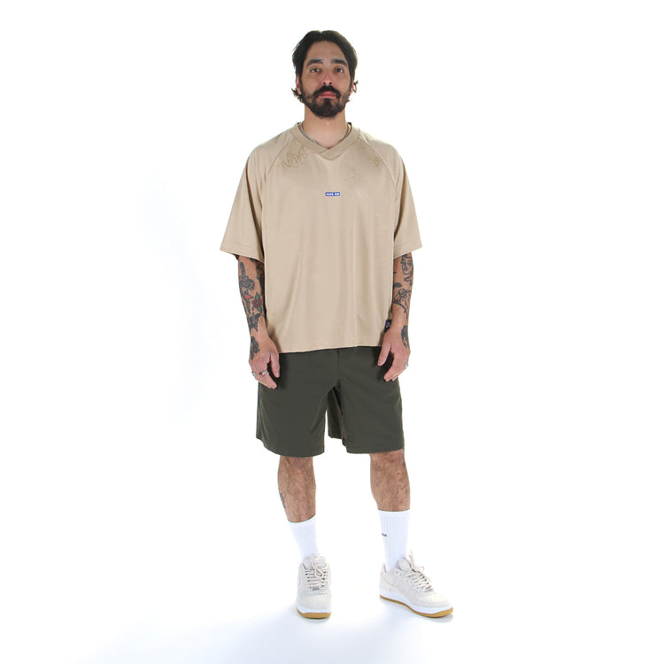 Nike SB - 9er Skate Shorts
Style # IF1096-325
Color : Cargo Khaki / White