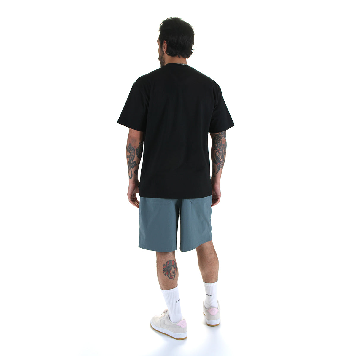 Nike SB - 9er Skate Shorts
Style # IF1096-382
Color : Mineral Slate / White