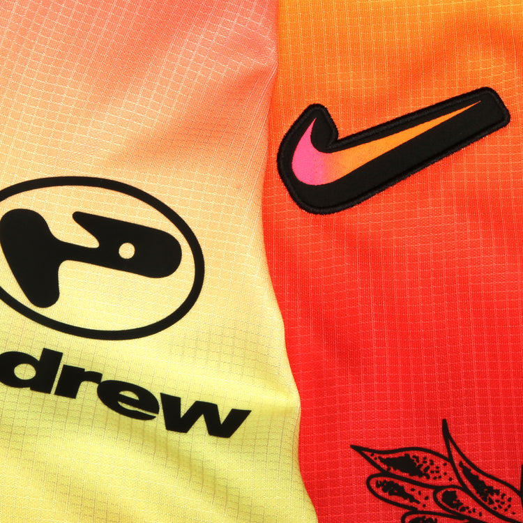 Nike SB - FC Pack Jersey
Style # IQ6594-645
Color : Hyper Pink
