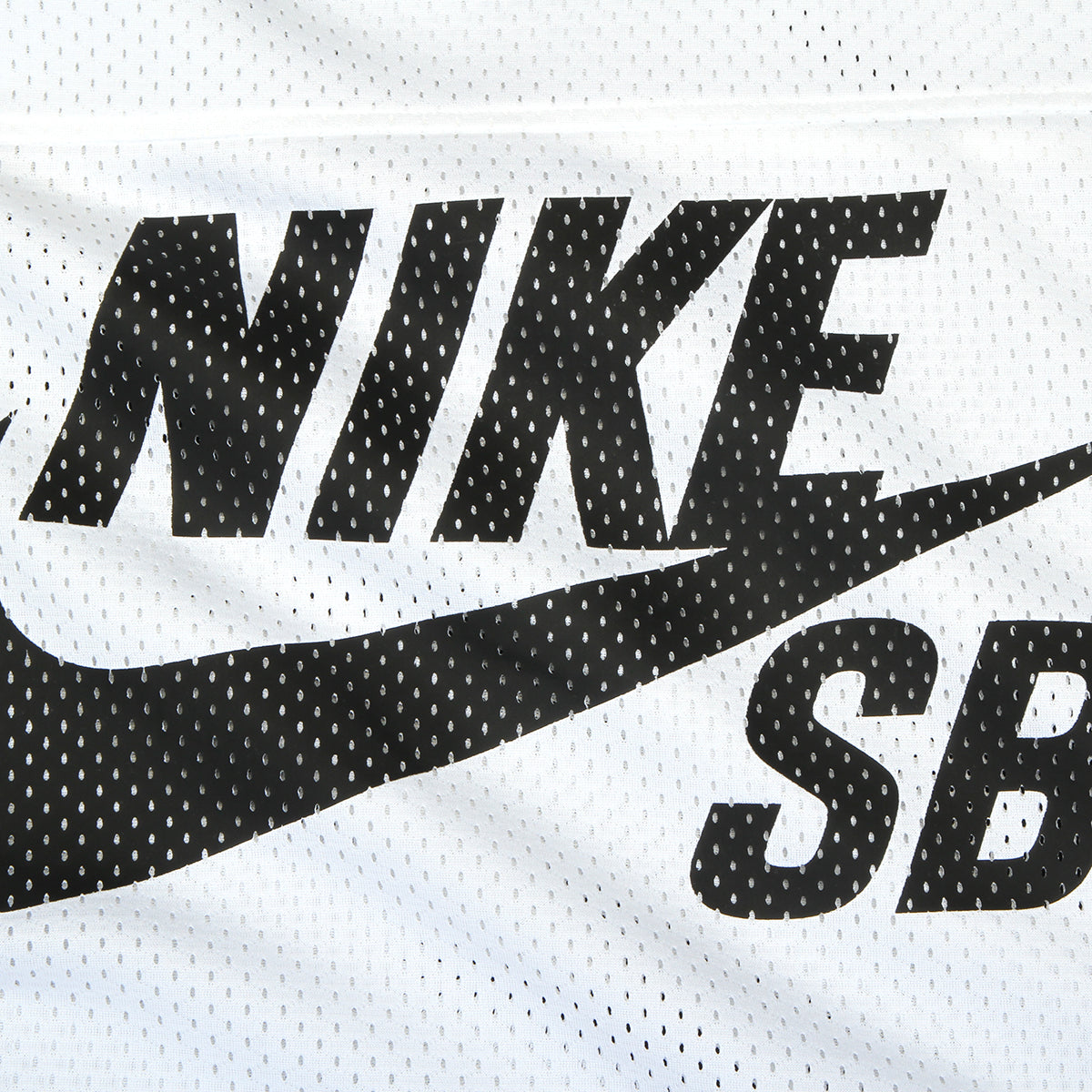 Nike SB - GFX Mesh Football Jersey
Style # IF1349-100
Color : White