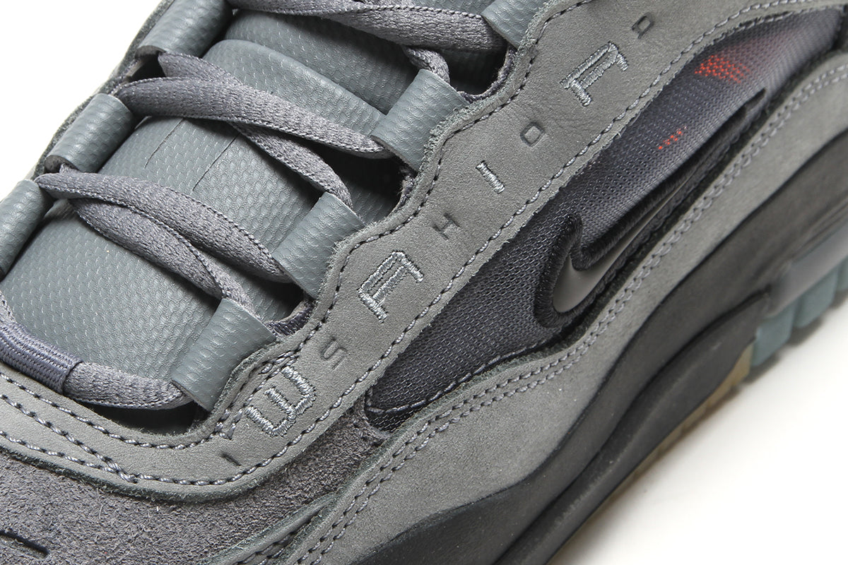 Nike SB - Air Max Ishod
Style # HJ4299-001
Color : Cool Grey / Black