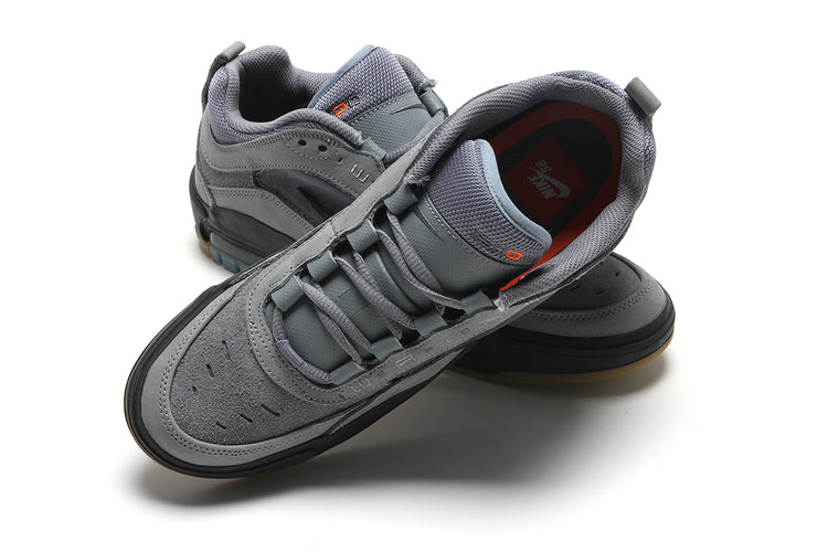 Nike SB - Air Max Ishod
Style # HJ4299-001
Color : Cool Grey / Black