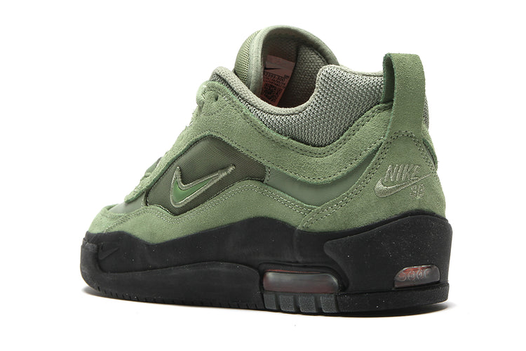 Nike SB | Air Max Ishod Oil Green