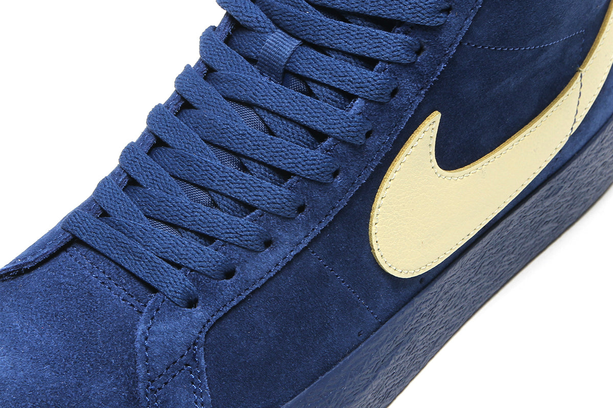 Nike SB - Zoom Blazer Mid
Style # IO0667-400
Color : Coastal Blue / Pale Yellow