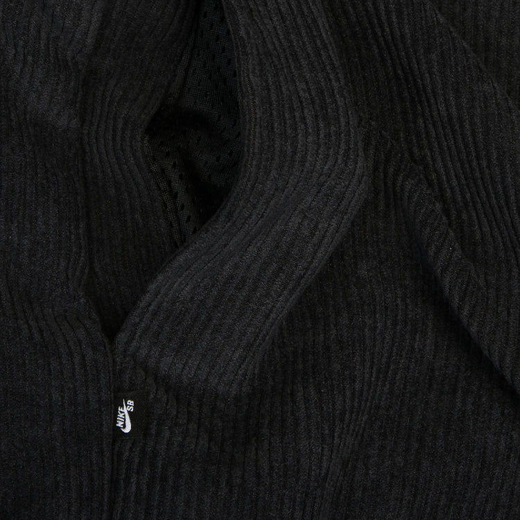 Nike SB - Corduroy Skate Shorts
Style # II4426-010
Color : Black / White