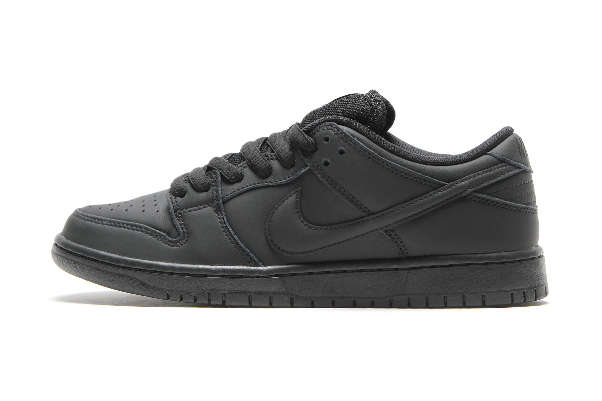 Nike SB | Dunk Low Pro
Style # FJ1674-001
Color : Black