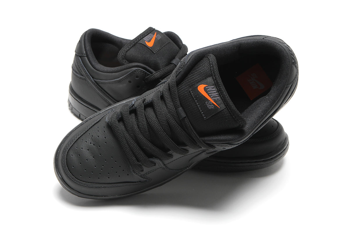 Nike SB | Dunk Low Pro
Style # FJ1674-001
Color : Black