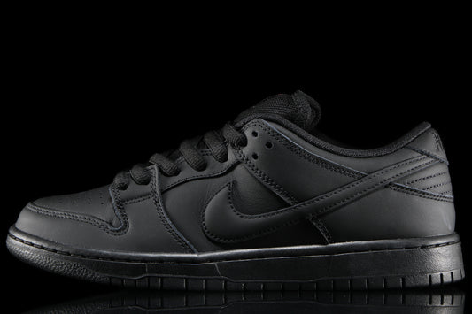 Nike SB | Dunk Low Pro
Style # FJ1674-001
Color : Black