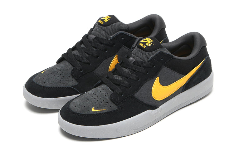 Nike SB - Force 58
Style # DV5477-009
Color : Black / University Gold / Anthracite