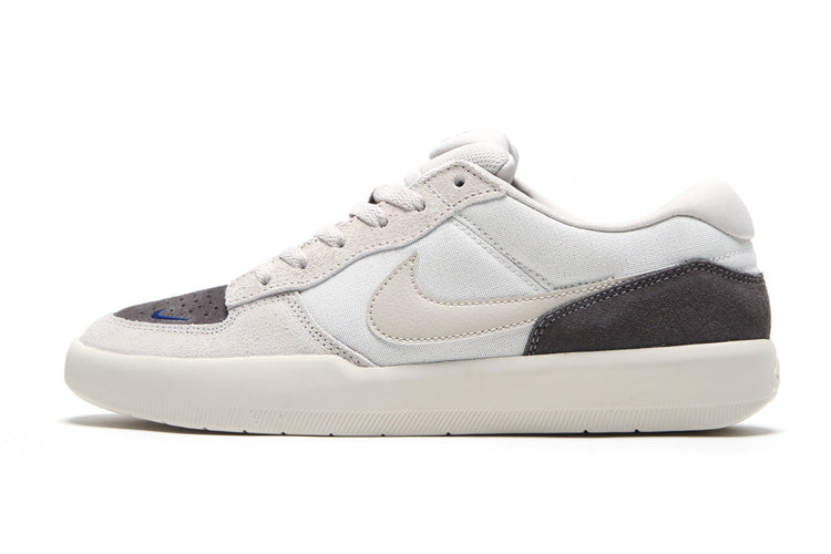 Nike SB - Force 58
Style # IQ8398-001
Color : Phantom / LT Orewood Brown / Pencil Point