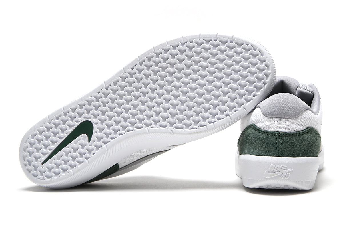 Nike SB - Force 58
Style # DV5477-105
Color : White / FLT Silver / Fir