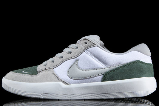 Nike SB - Force 58
Style # DV5477-105
Color : White / FLT Silver / Fir