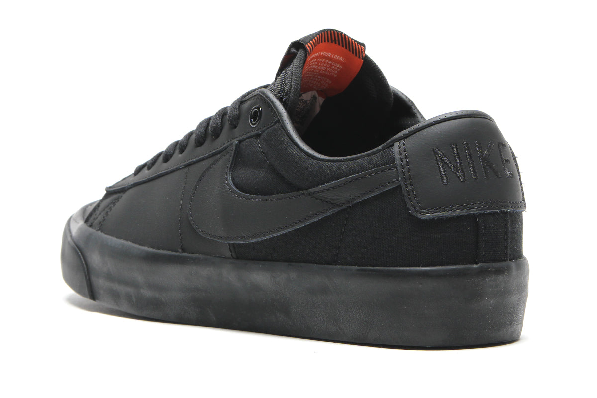 Nike SB | Zoom Blazer Low Pro GT
Style # DR9099-001
Color : Black