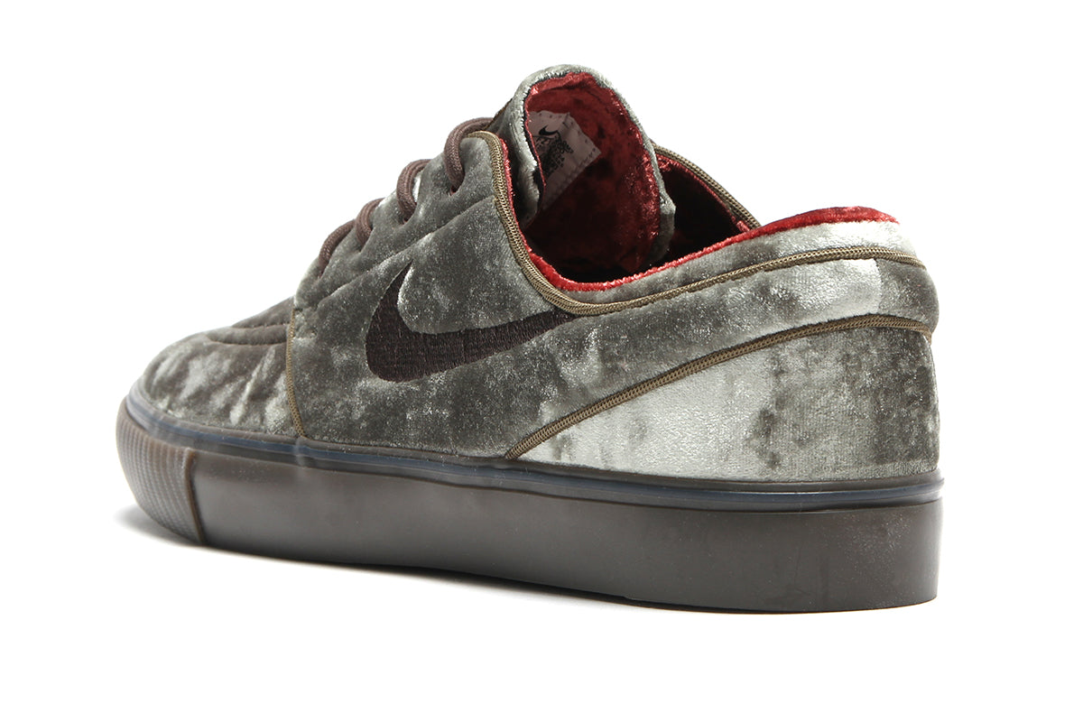 Nike sb stefan janoski brown best sale