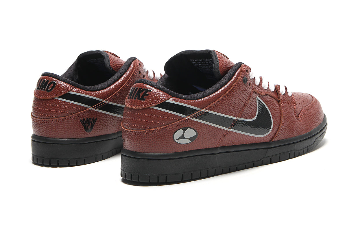 Nike SB - Dunk Low Pro x Limosine
Style # HJ4131-200
Color : Dark Pony / Black / Silver / White