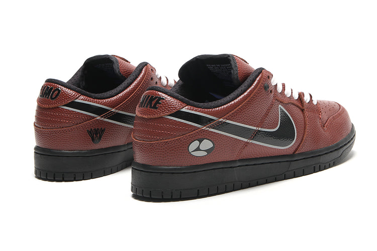 Nike SB - Dunk Low Pro x Limosine
Style # HJ4131-200
Color : Dark Pony / Black / Silver / White