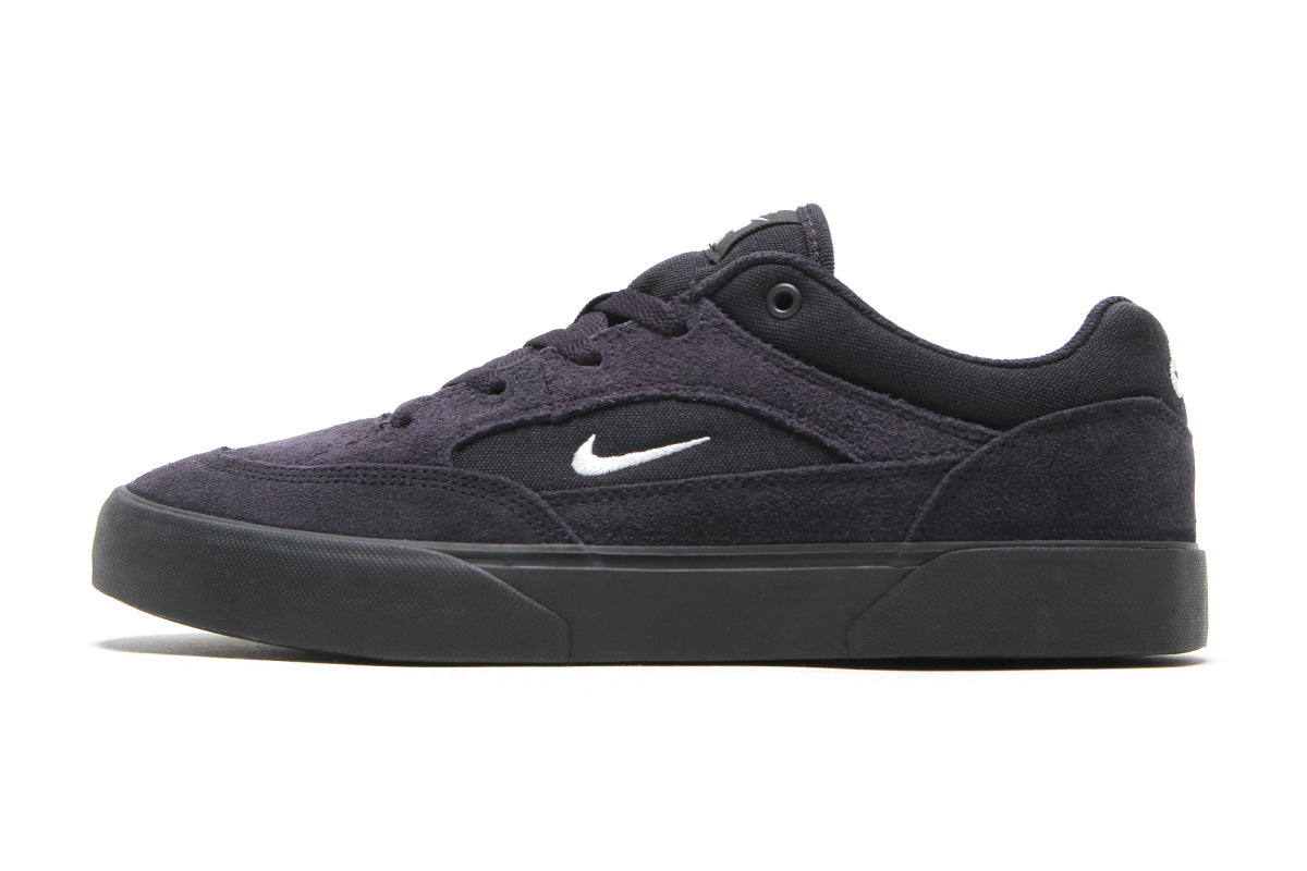 Nike SB - Malor
Style # FV6064-500
Color : Blueprint / White / Off Noir