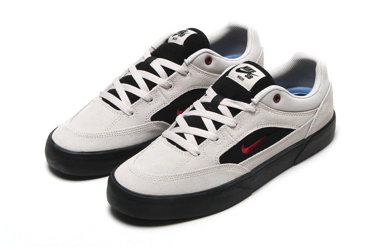 Nike SB - Malor
Style # FV6064-104
Color : LT Orewood Brown / Team Red / Black