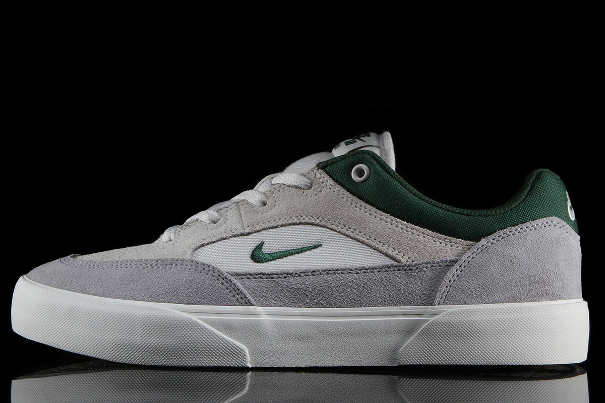 Nike SB | Malor Platinum Tint Fur Wolf Grey