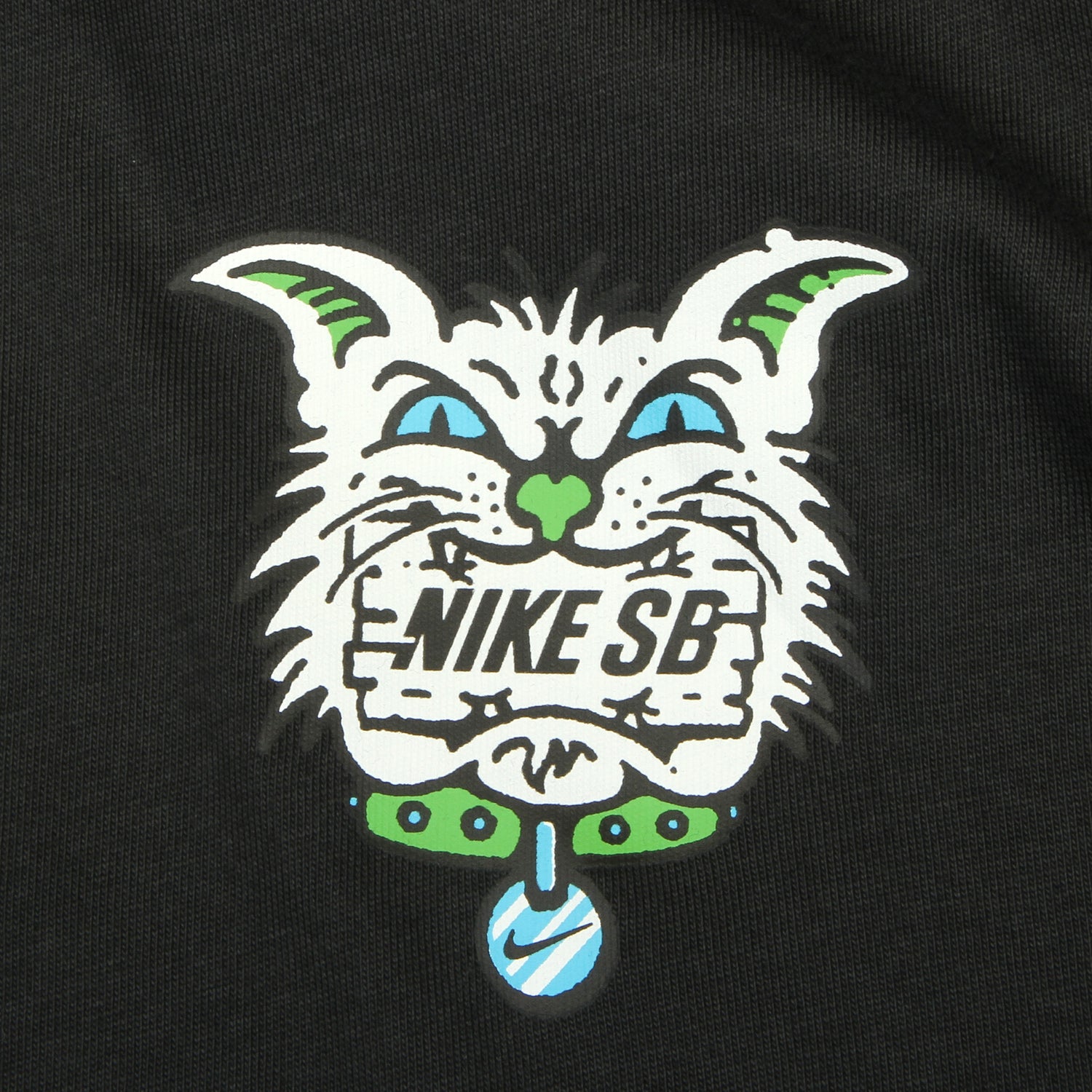 Nike SB - Max90 Char T-Shirt
Style # HV2188-045
Color : Off Noir