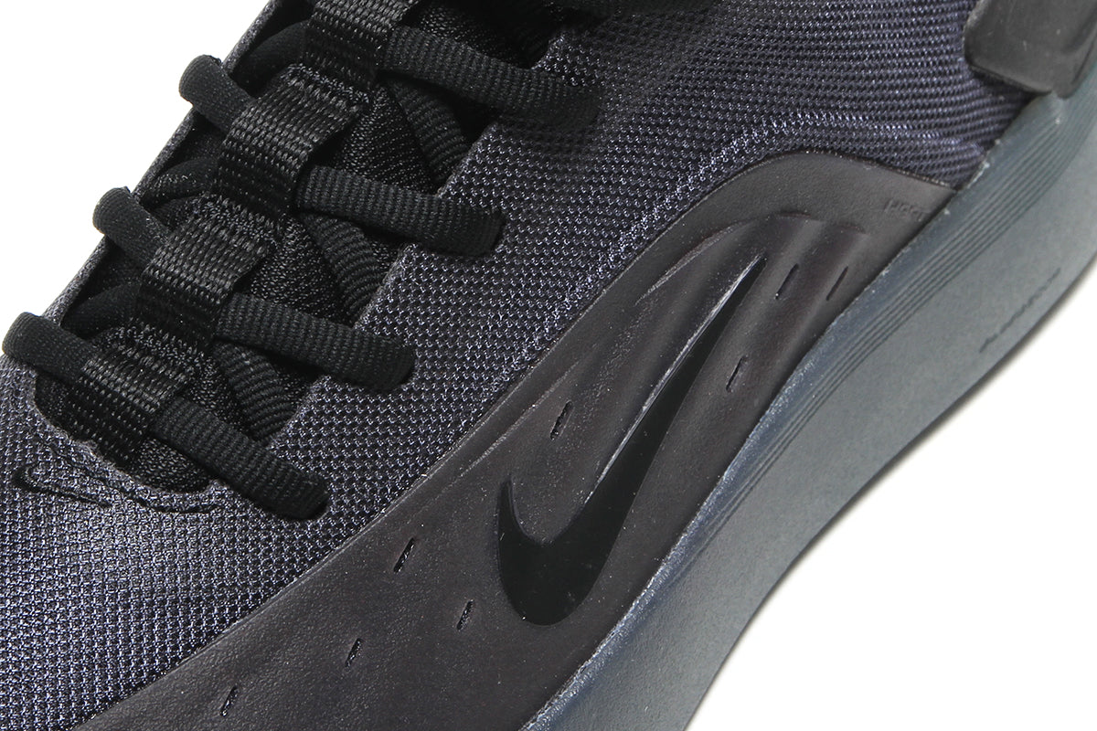 Nike SB - Zoom Nyjah 4
Style # FQ1273-003
Color : Cool Grey / White / Wolf Grey