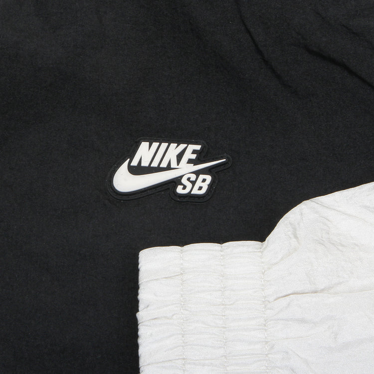 Nike SB - Pavan Jacket
Style # IQ6777-104
Color : LT Orewood Brown / Black / White