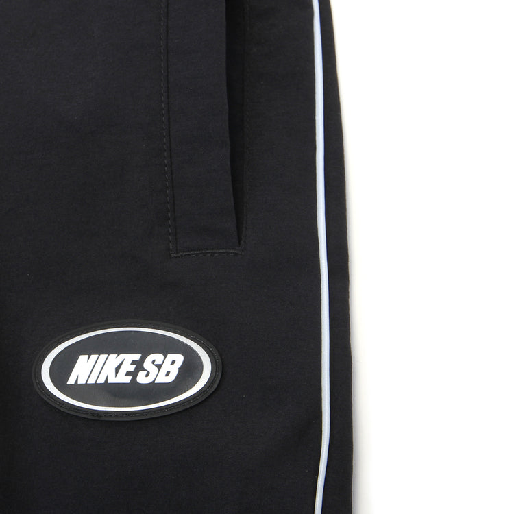 Nike SB - Switch Drill Woven Pant
Style # IQ6271-010
Color : Black