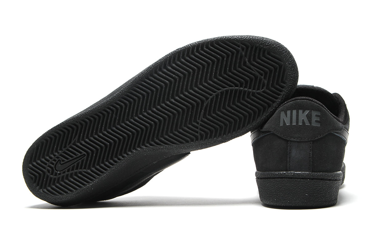 Nike SB - Zoom Tennis Classic
Style # HF7386-003
Color : Black / Black / Off Noir