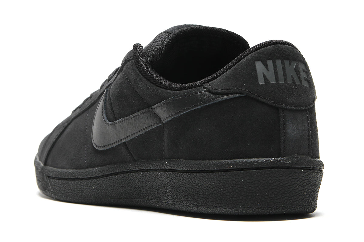 Nike SB - Zoom Tennis Classic
Style # HF7386-003
Color : Black / Black / Off Noir