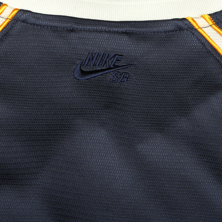 Nike SB - AF1 Yuto Jersey
Style # IM5465-437
Color : Thunder Blue / Summit White