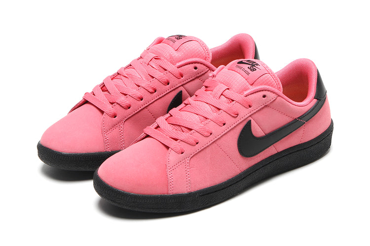 Nike SB - Zoom Tennis Classic
Style # IQ8394-600
Color : Hyper Pink / Black