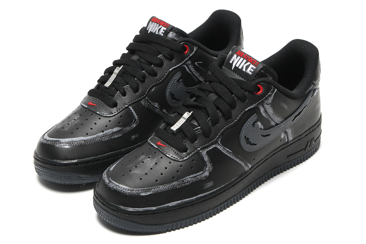 Nike - Air Force 1 '07
Style # IZ1207-010
Color : Black / Stealth / Gym Red / Metallic Silver