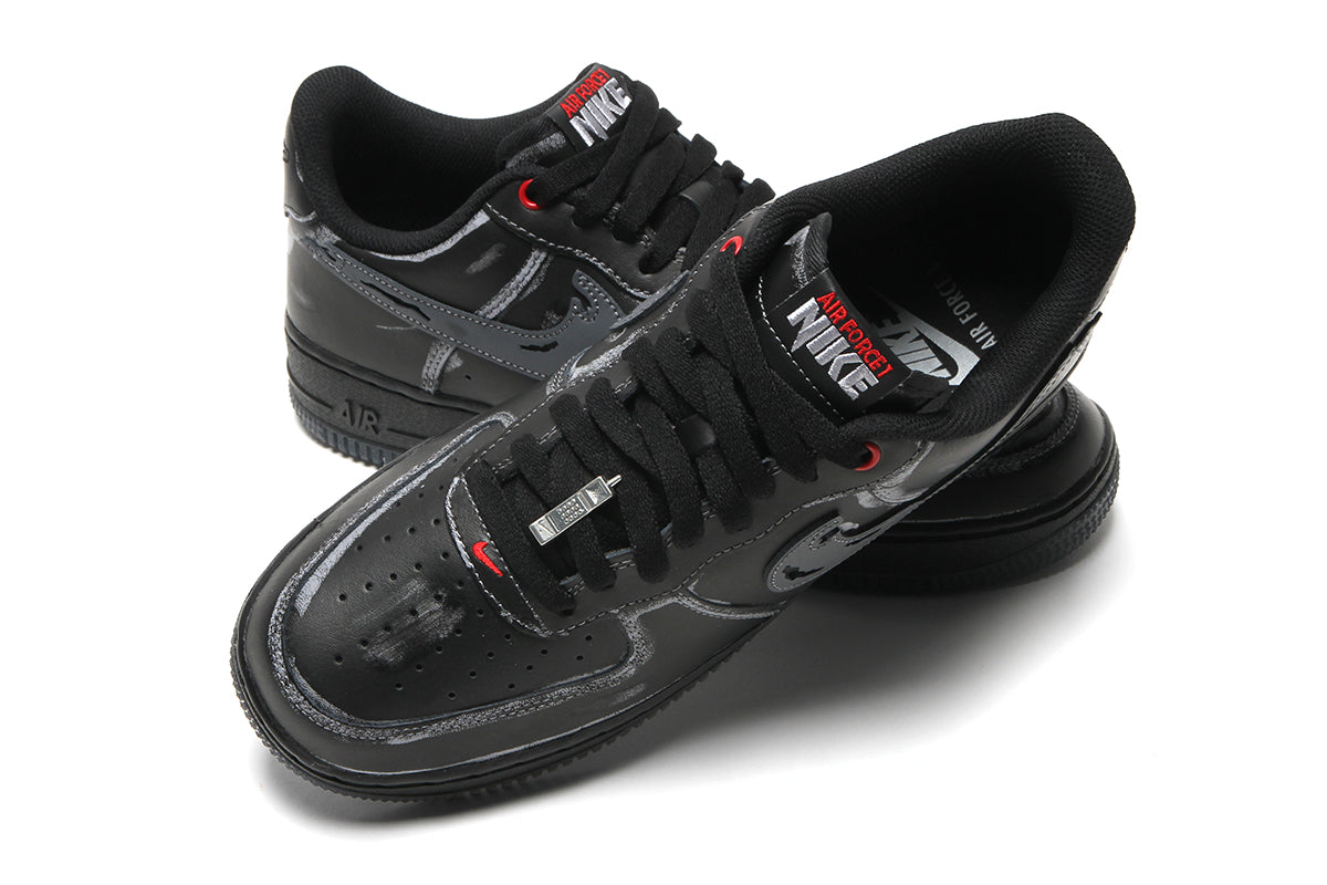 Nike - Air Force 1 '07
Style # IZ1207-010
Color : Black / Stealth / Gym Red / Metallic Silver