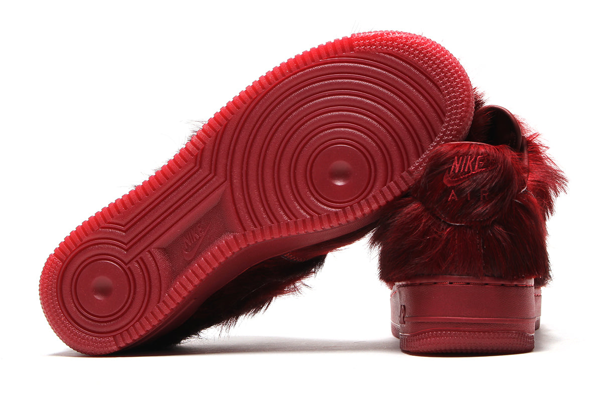 Nike - Air Force 1
Style # IR1940-600
Color : Team Red / Team Red
