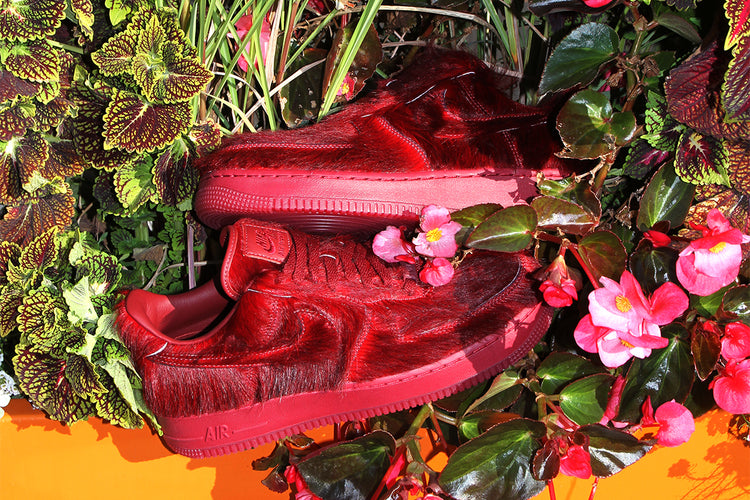 Nike - Air Force 1
Style # IR1940-600
Color : Team Red / Team Red