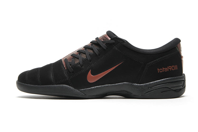 Nike - Total 90 Premium Tiempo
Style # IO8712-001
Color : Black / Red Sepia