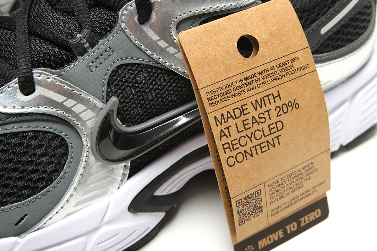 Nike - V5 RNR
Style # HJ5228-004
Color : Black / Anthracite / Smoke Grey