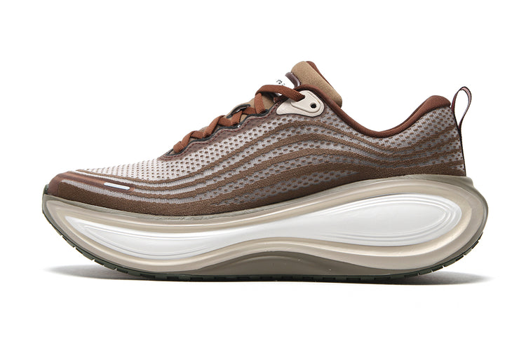 Nike - Vomero Plus
Style # IO4482-001
Color : Off Noir / Pecan / Phantom / Natural
